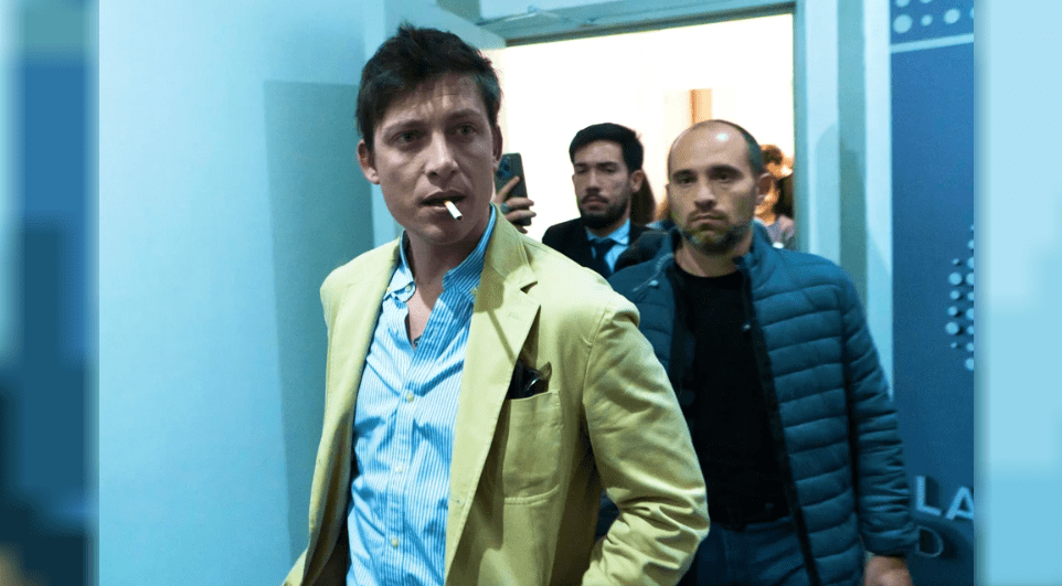 Piden a la oficina anticorrupción que obligue a santiago caputo a presentar su declaración&nbsp;jurada