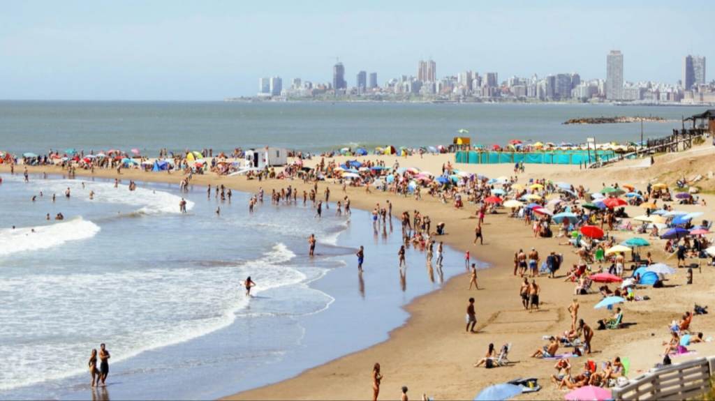 Fin de año récord en la Costa Atlántica: quedan pocos alojamientos&nbsp;disponibles