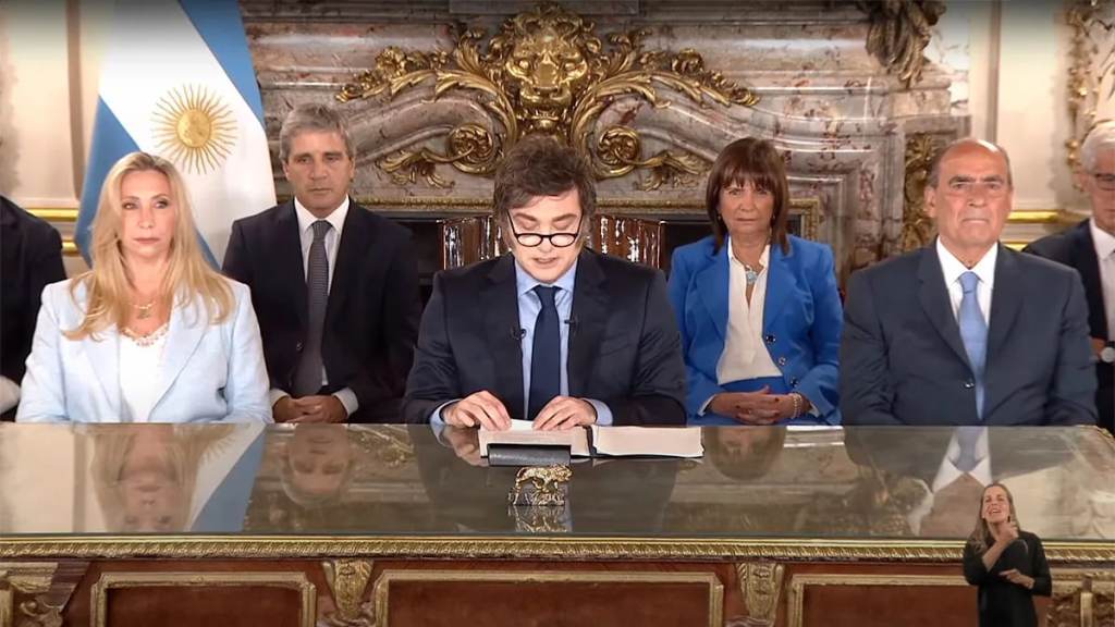 El Gobierno ajusta detalles para la Asamblea Legislativa y el mensaje por cadena&nbsp;nacional